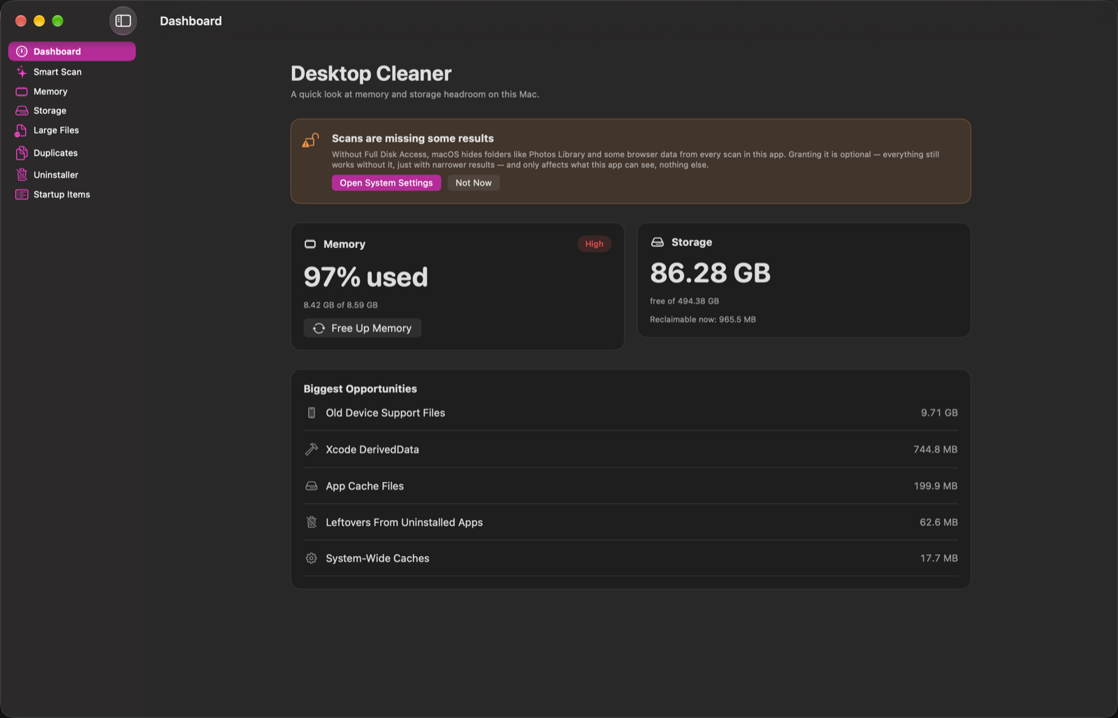 Desktop Cleaner's Dashboard, showing memory and storage headroom at a glance